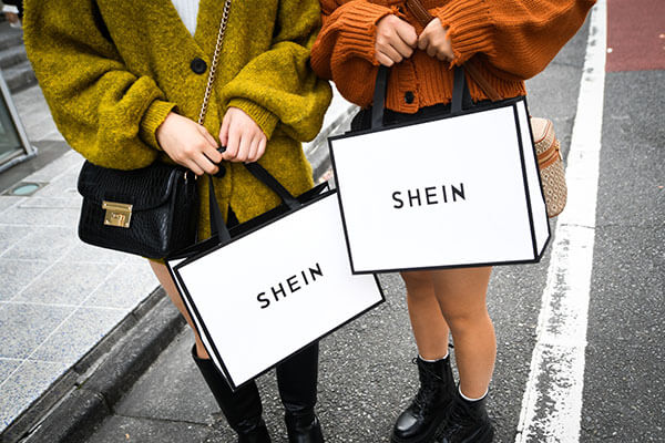 SHEIN của Trung Quốc liên tục mua lại các thương hiệu thời trang đình đám