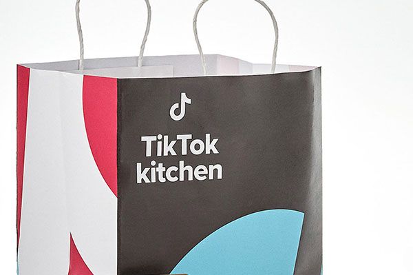 TikTok sắp ra mắt 'TikTok Kitchen' - Chuỗi nhà hàng chỉ giao hàng tận nơi TikTok sắp ra mắt 'TikTok Kitchen' - Chuỗi nhà hàng chỉ giao hàng tận nơi TikTok sắp ra mắt 'TikTok Kitchen' - Chuỗi nhà hàng chỉ giao hàng tận nơi