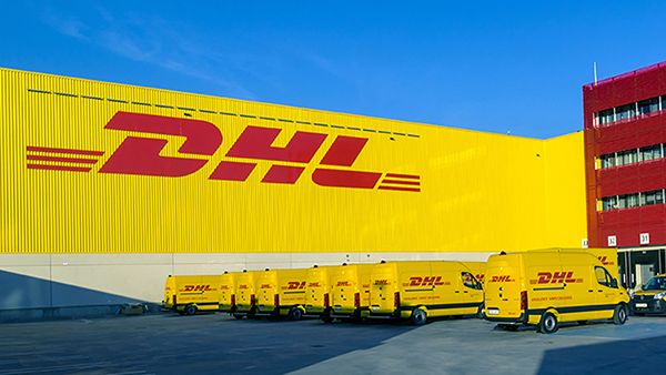 Hàng loạt nhân viên DHL Express đình công