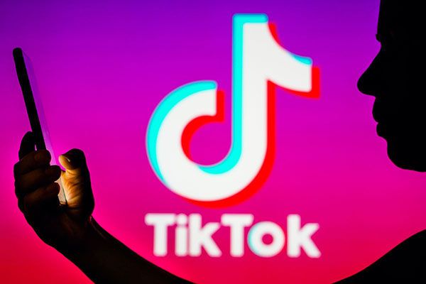 TikTok đẩy hàng loạt quảng cáo nhạy cảm tới người dùng châu Âu TikTok đẩy hàng loạt quảng cáo nhạy cảm tới người dùng châu Âu TikTok đẩy hàng loạt quảng cáo nhạy cảm tới người dùng châu Âu