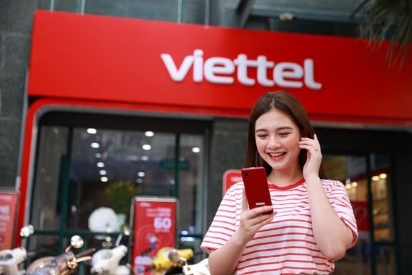 Doanh thu của 3 nhà mạng Viettel, Mobifone và VNPT khi mảng truyền thống thoái trào