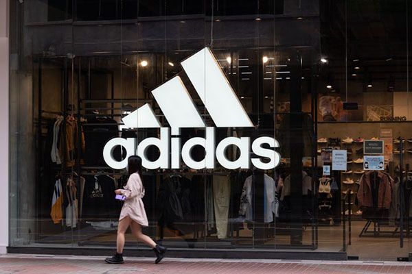 Adidas vừa công bố khoản thua lỗ đầu tiên sau hơn 30 năm