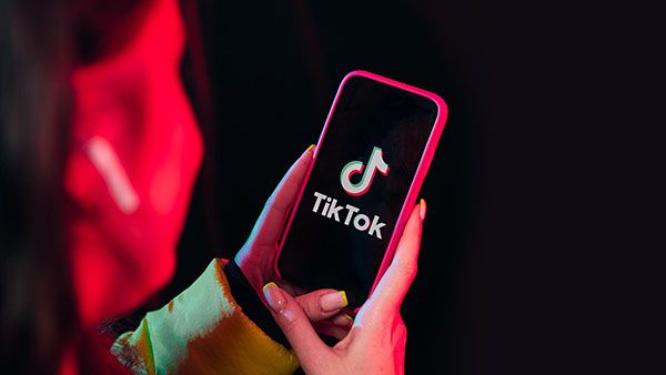 TikTok đang thử nghiệm một ứng dụng chia sẻ hình ảnh giống Instagram