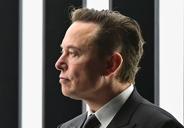 Elon Musk: Điều gì tách biệt các nhà lãnh đạo vĩ đại với số còn lại