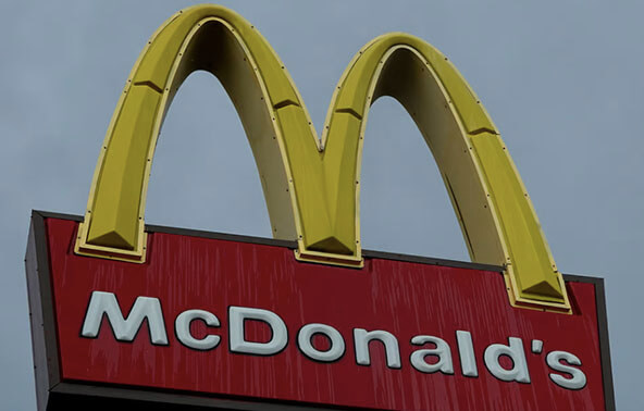 McDonald’s sẽ bắt đầu mở cửa lại tại Ukraine