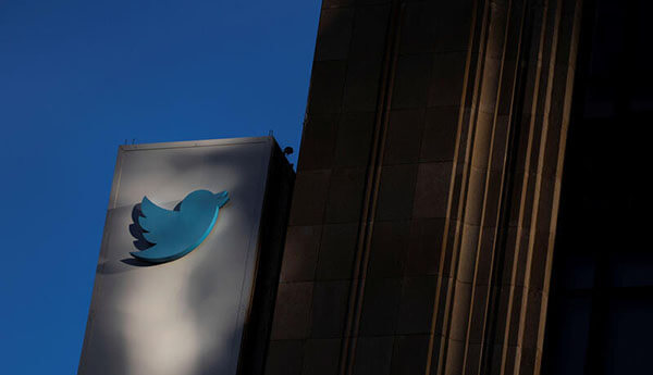 Twitter tuyên bố cấm các liên kết dẫn Facebook và Instagram
