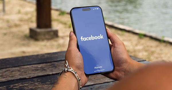 Facebook chạm mốc 2 tỷ người dùng hoạt động hằng ngày (DAU)