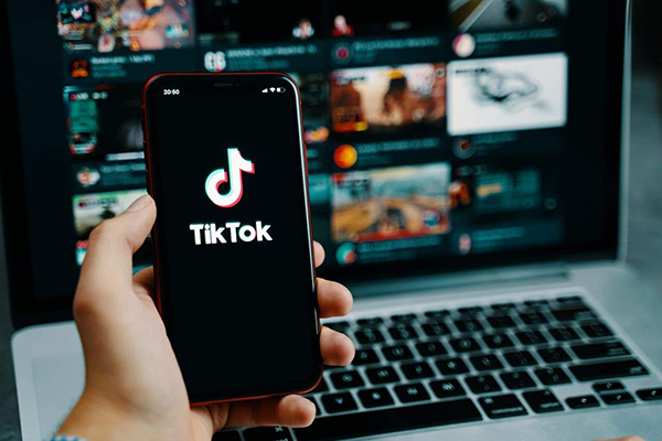 Nhiều vấn đề liên quan đến dịch vụ cho thuê tài khoản quảng cáo trên TikTok
