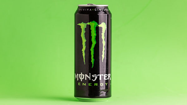 Gã khổng lồ đồ uống Monster mua lại Bang Energy với giá 362 triệu USD