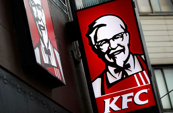 Vì sao gà rán KFC trở thành món ăn truyền thống ngày Giáng sinh ở Nhật Bản