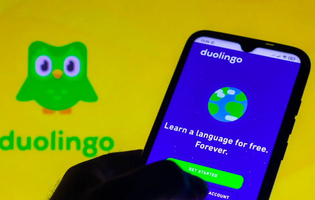 Duolingo sa thải hàng loạt nhân sự và thay thế bằng AI