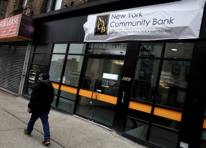 Chủ tịch FED: Nhiều ngân hàng nhỏ có thể phải đóng cửa hoặc sáp nhập
