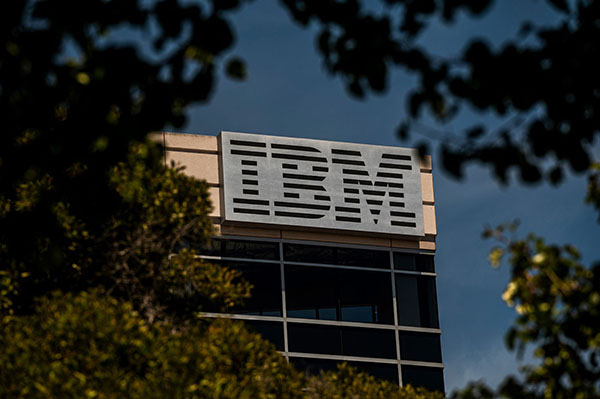 IBM đang cắt giảm nhiều nhân viên Marketing và truyền thông
